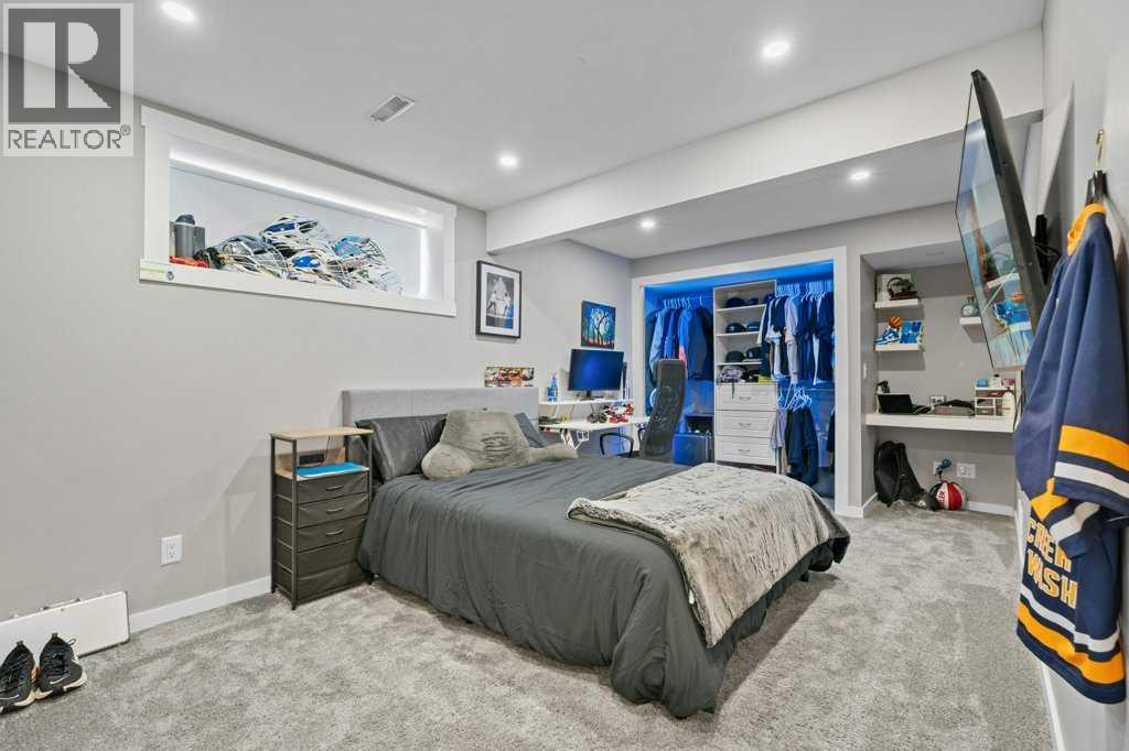 100 Drake Landing Common, Okotoks, Alberta  T1S 2M7 - Photo 37 - A2330045