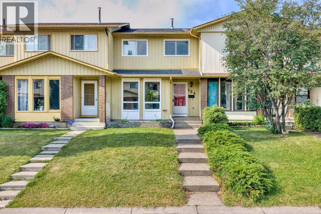 154 Midbend Place SE, Calgary, Alberta  T2X 2K1 - Photo 6 - A2331107