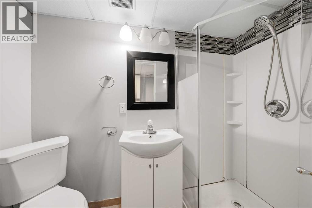 154 Midbend Place SE, Calgary, Alberta  T2X 2K1 - Photo 40 - A2331107