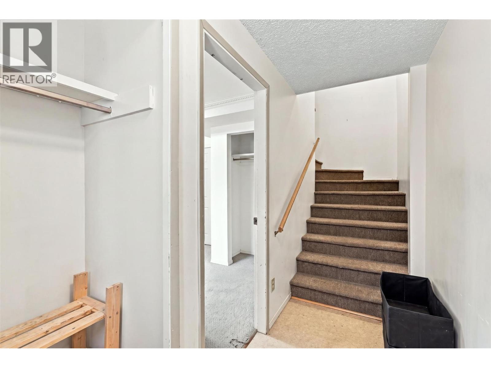 643 Mcbeth Place Unit# 106, Kamloops, British Columbia  V2C 5V9 - Photo 3 - 10396135