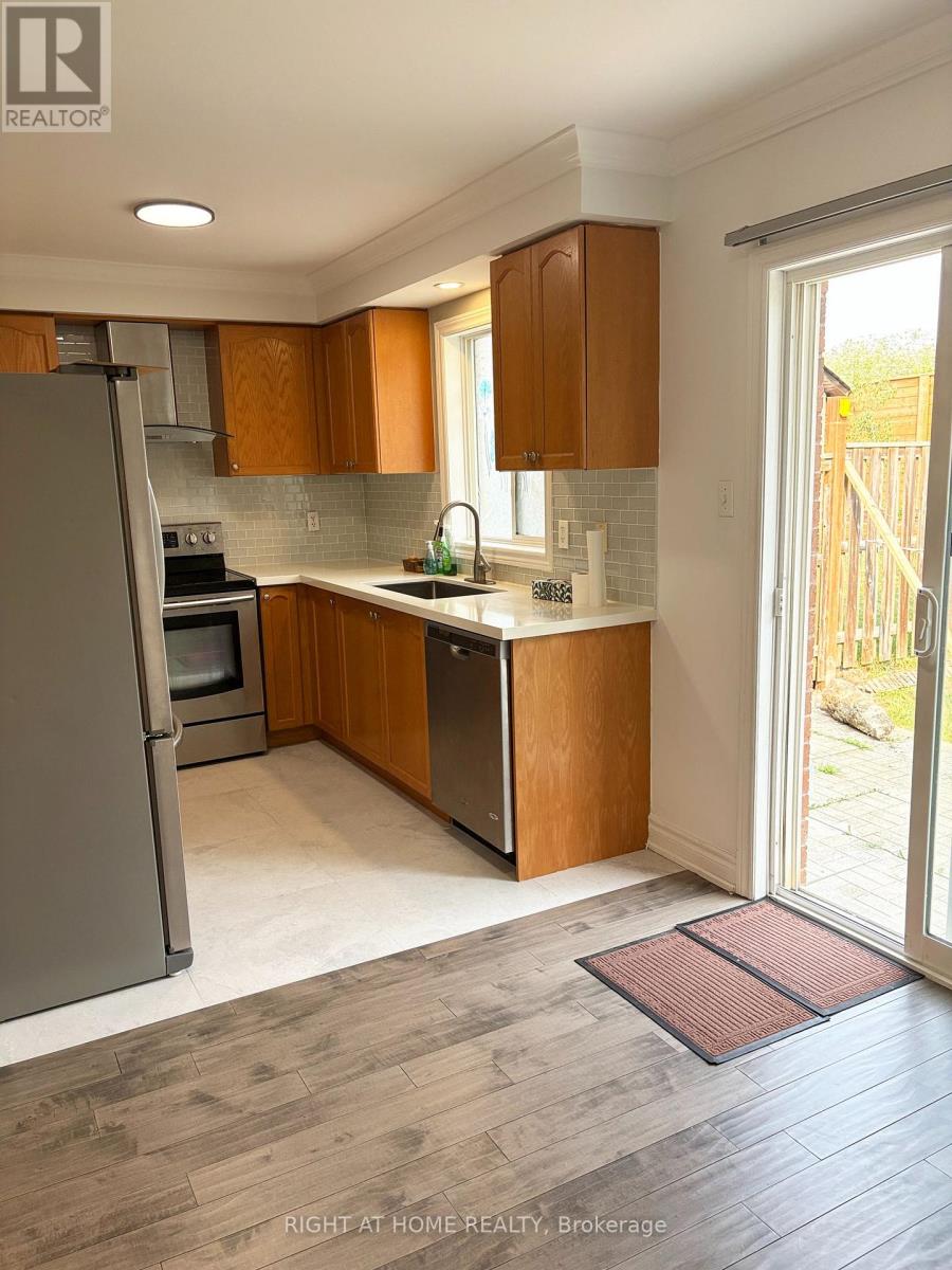 737 Caboto Trail, Markham (Village Green-South Unionville), Ontario  L3R 5W4 - Photo 11 - N13625480
