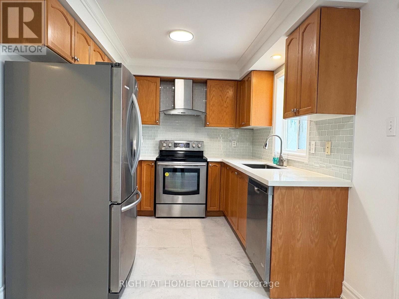 737 Caboto Trail, Markham (Village Green-South Unionville), Ontario  L3R 5W4 - Photo 12 - N13625480