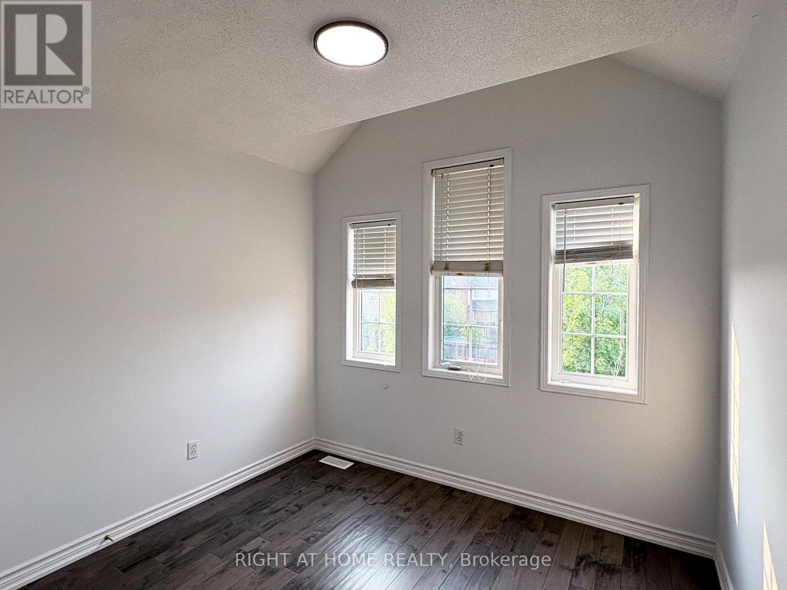737 Caboto Trail, Markham (Village Green-South Unionville), Ontario  L3R 5W4 - Photo 24 - N13625480