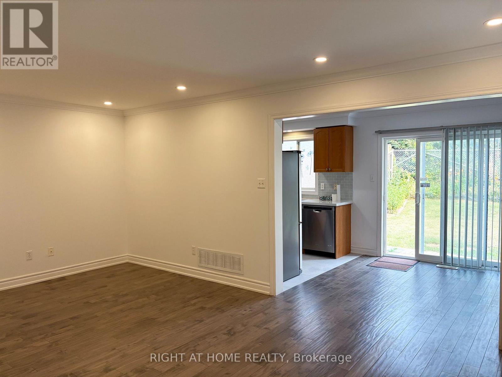 737 Caboto Trail, Markham (Village Green-South Unionville), Ontario  L3R 5W4 - Photo 9 - N13625480