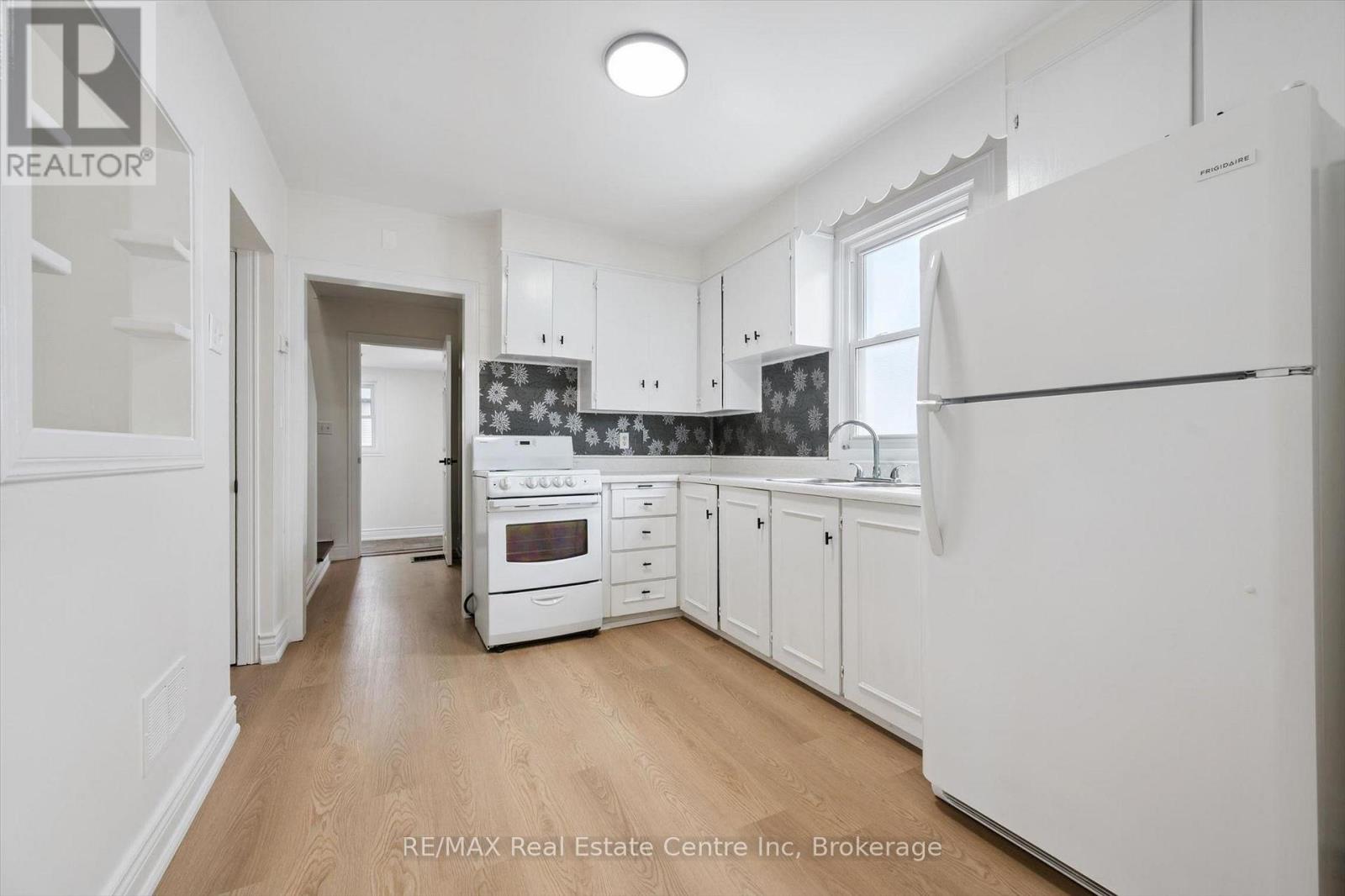 65 Stevenson Street N, Guelph, Ontario  N1E 5A6 - Photo 3 - X13625460