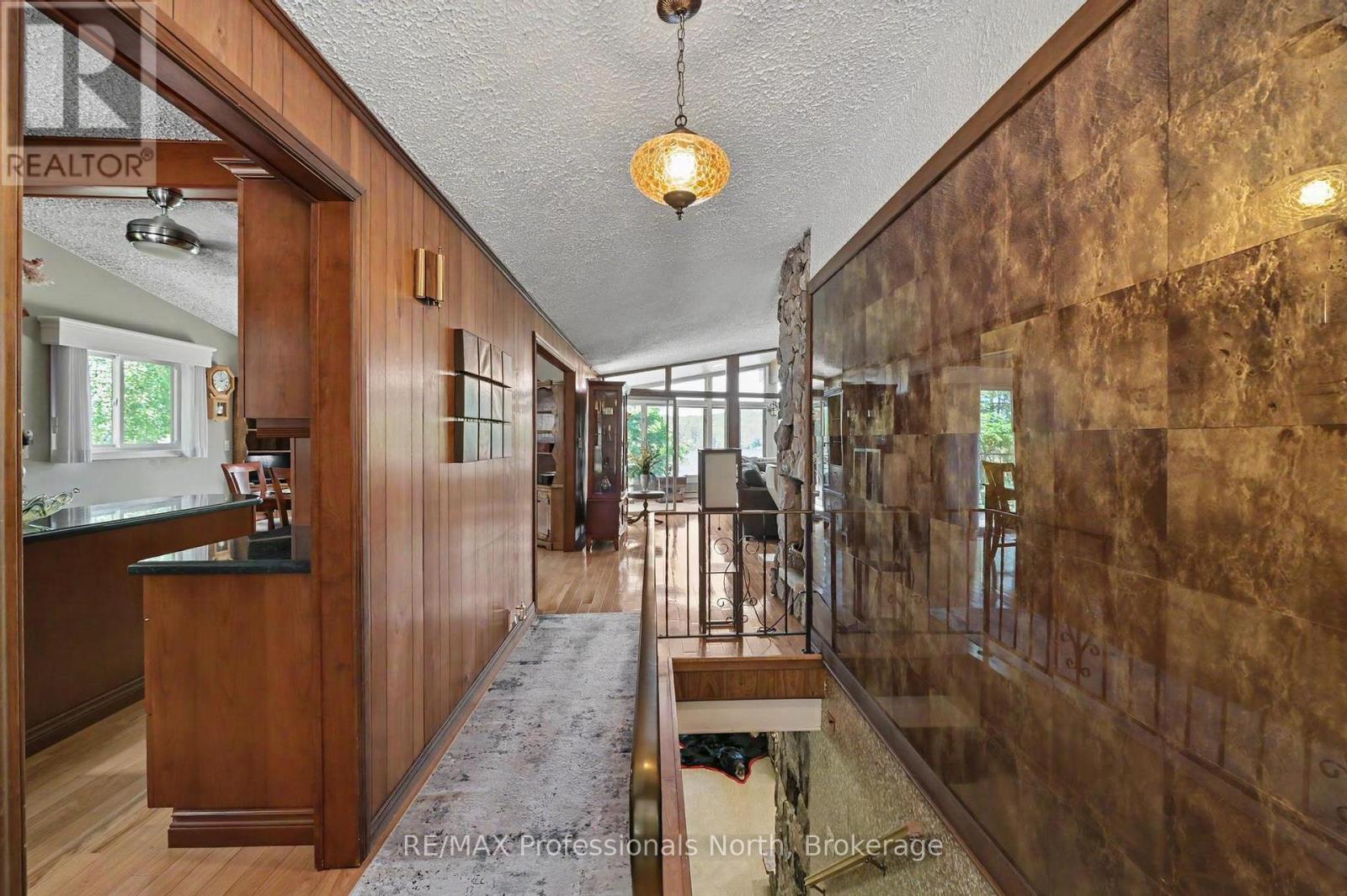 1015 Kelson Road, Minden Hills, Ontario  K0M 2K0 - Photo 7 - X13625504