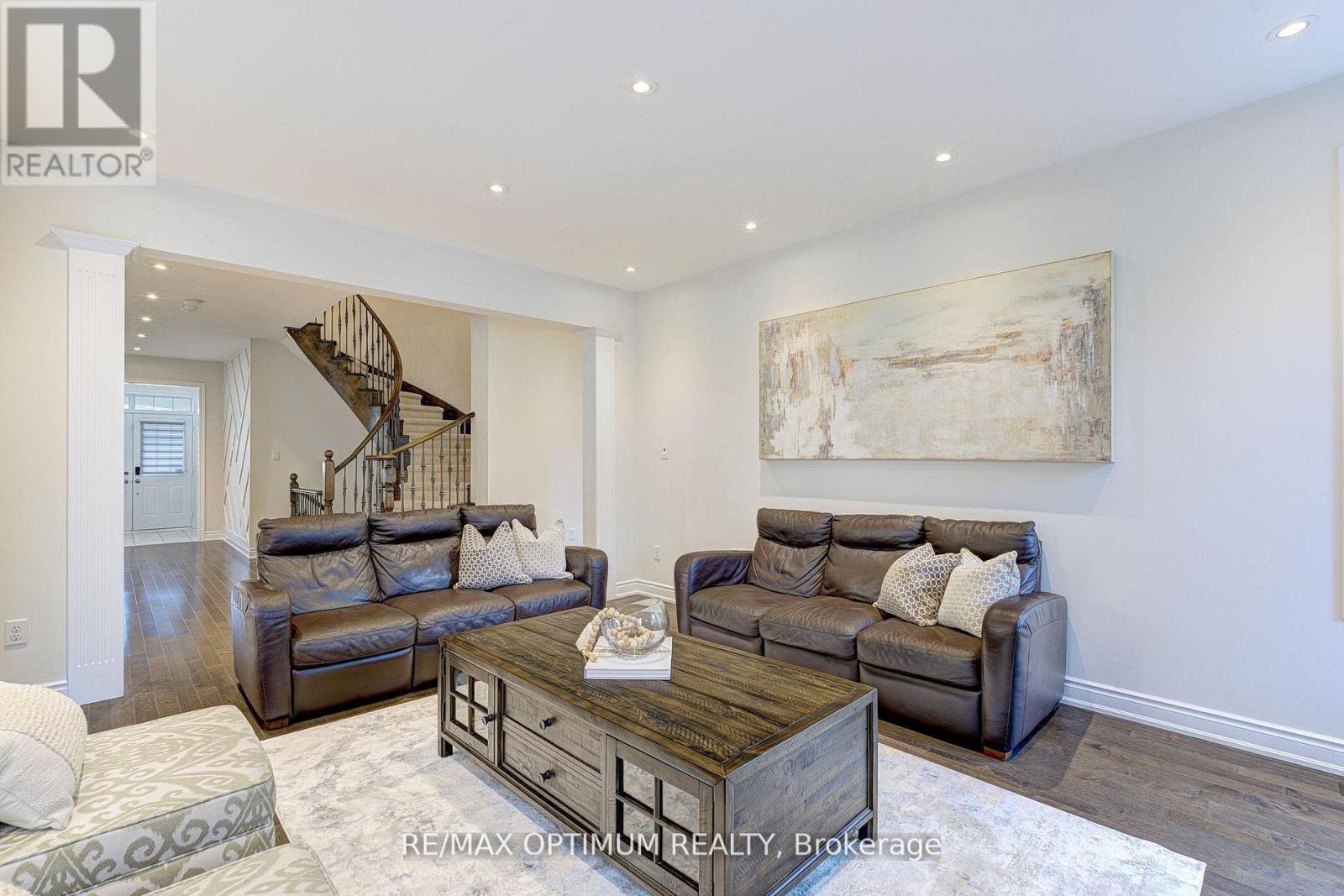 18 Deanston Court, Brampton, Ontario  L6X 2Z7 - Photo 14 - W13625432