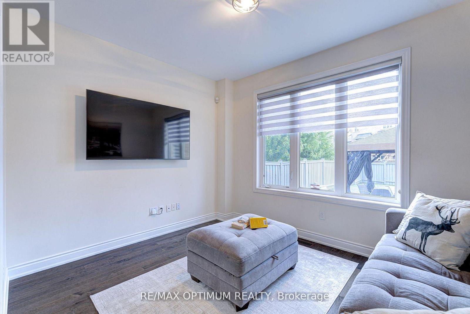 18 Deanston Court, Brampton, Ontario  L6X 2Z7 - Photo 20 - W13625432