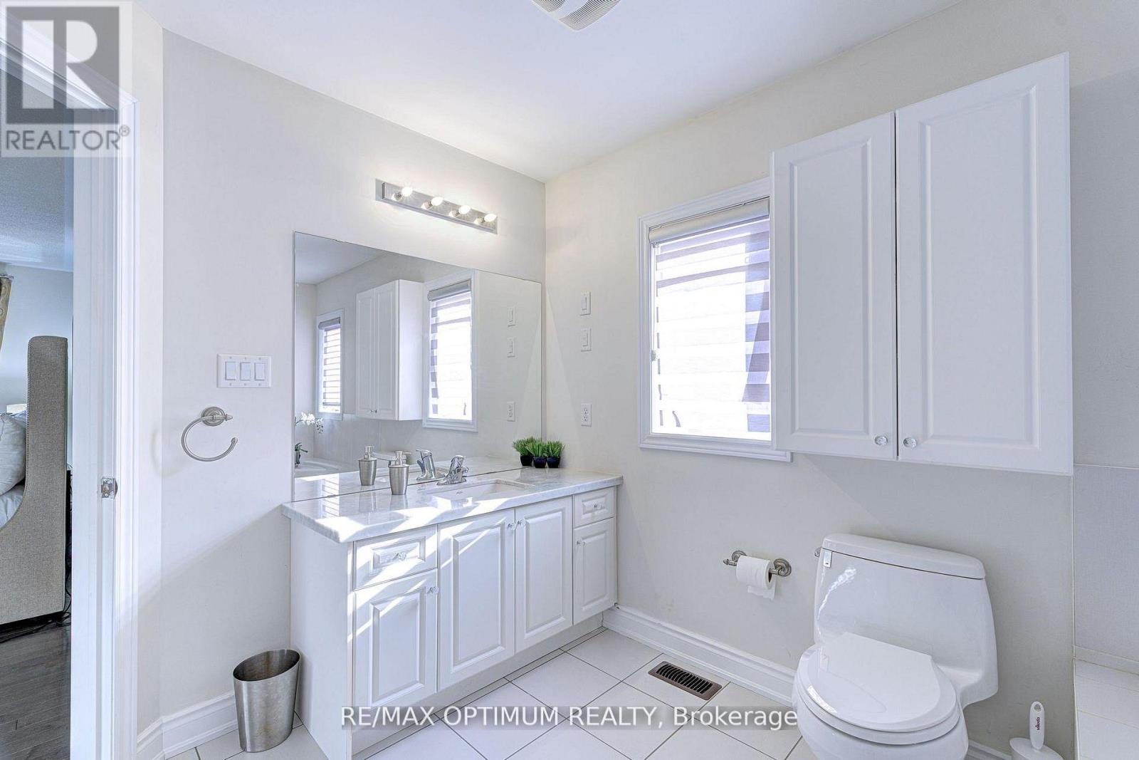 18 Deanston Court, Brampton, Ontario  L6X 2Z7 - Photo 32 - W13625432