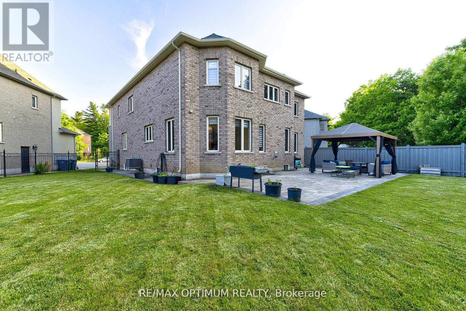 18 Deanston Court, Brampton, Ontario  L6X 2Z7 - Photo 46 - W13625432