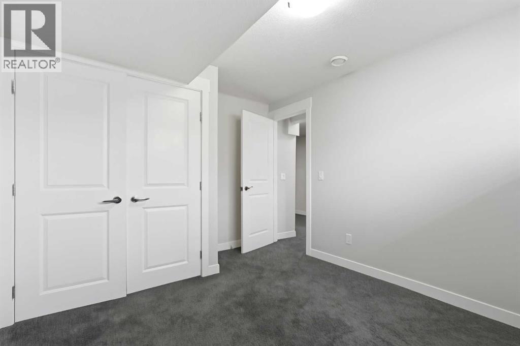 161 Rainbow Falls Glen, Chestermere, Alberta  T1X 0S5 - Photo 34 - A2309616