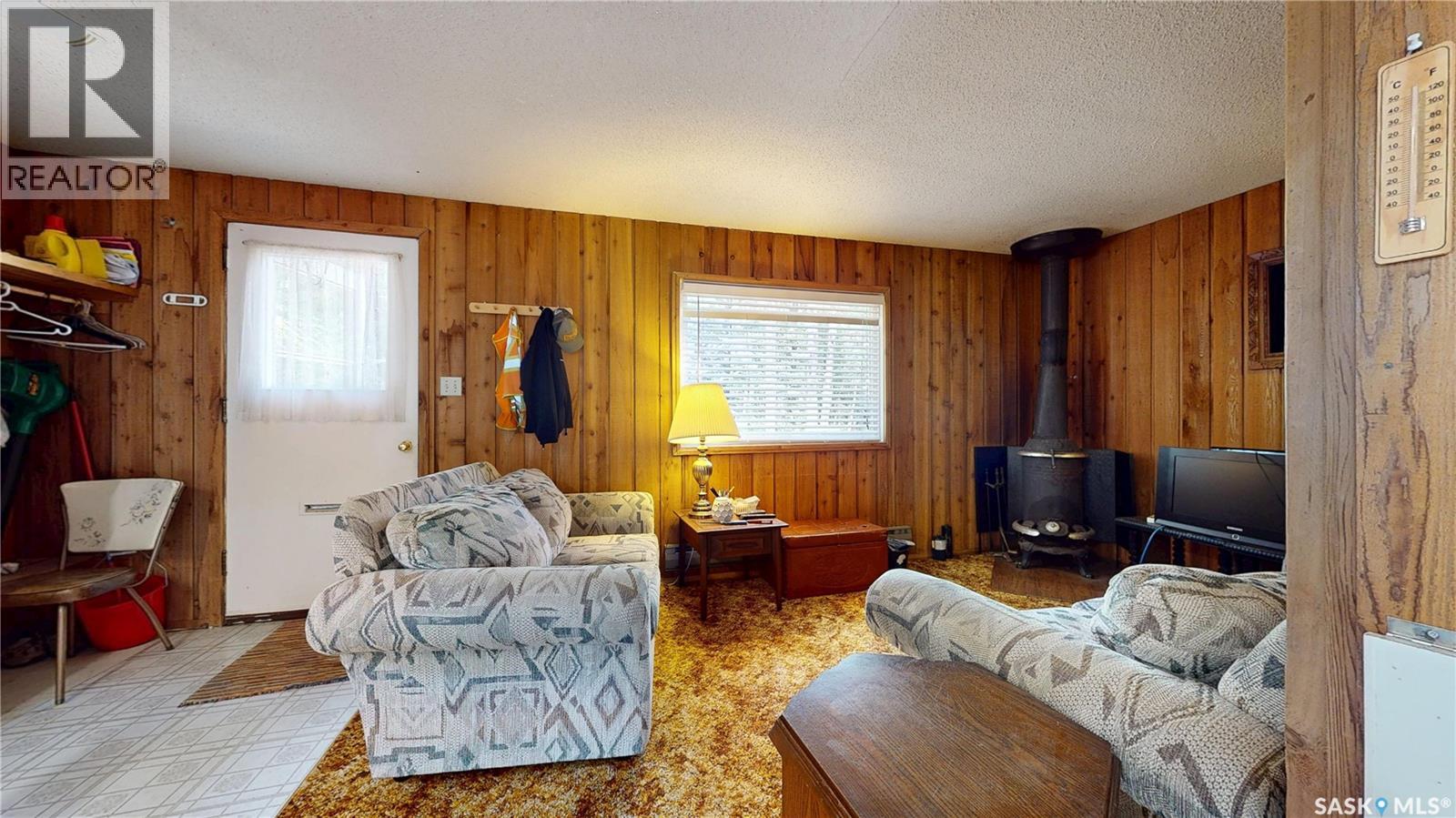 604 Pine Creek Crescent, Cypress Hills Provincial Park, Saskatchewan  S0N 1N0 - Photo 5 - SK044132