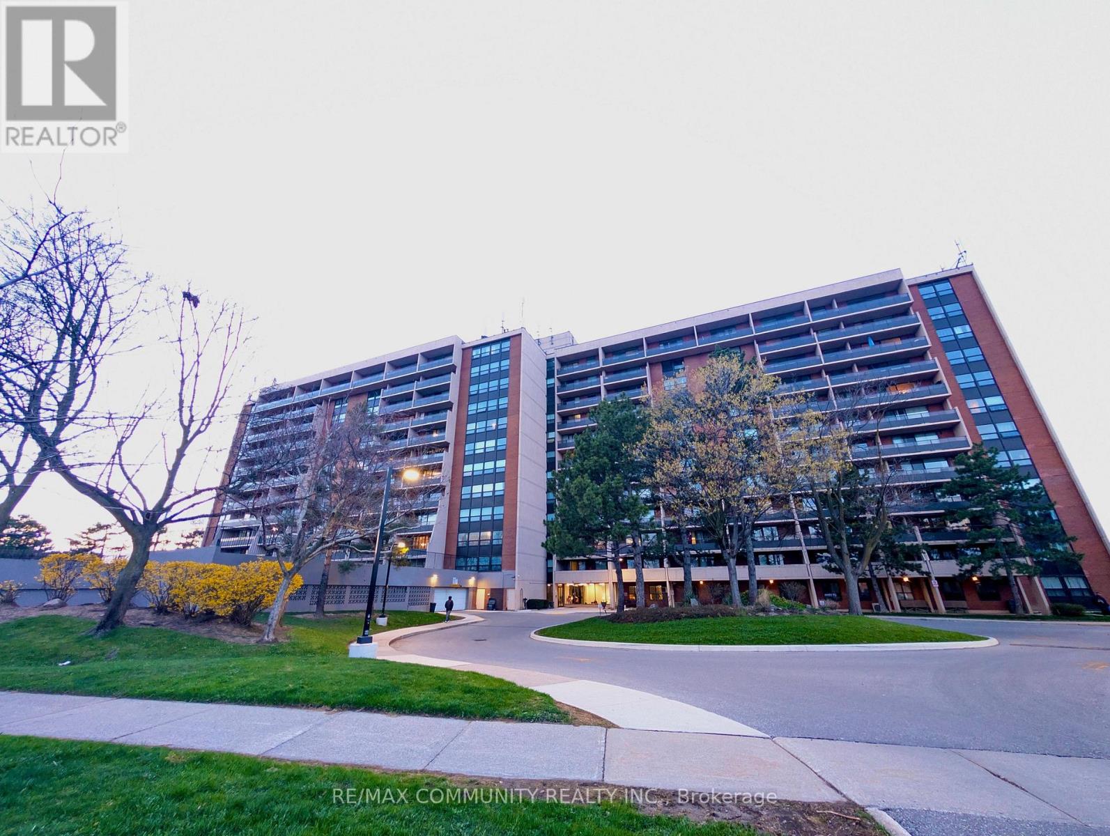 705 - 2929 Aquitaine Avenue, Mississauga, Ontario L5N 2C7 - Photo 2 - W13572514