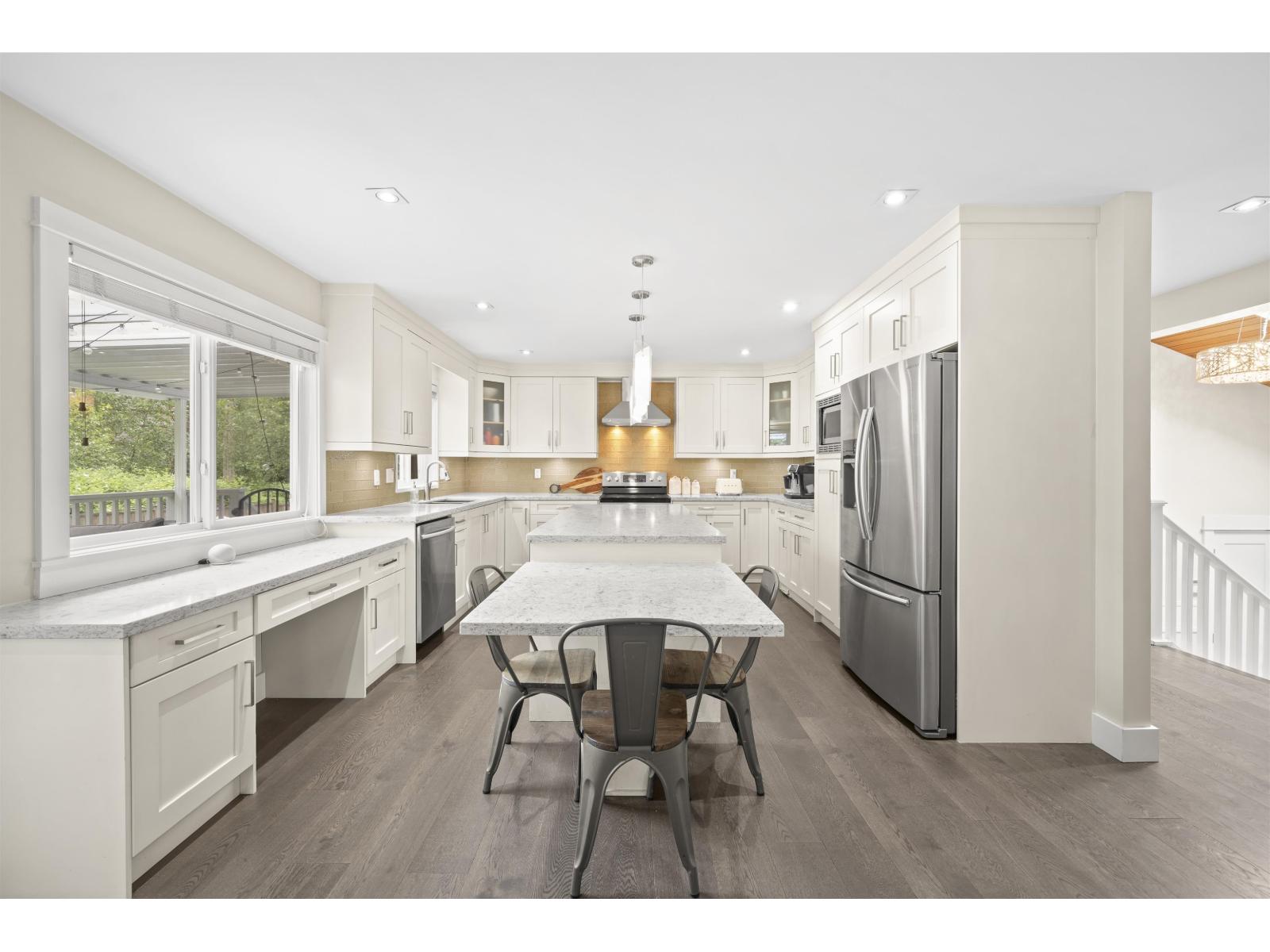 15412 Kilkee Place, Surrey, British Columbia  V3S 6E8 - Photo 3 - R3124755