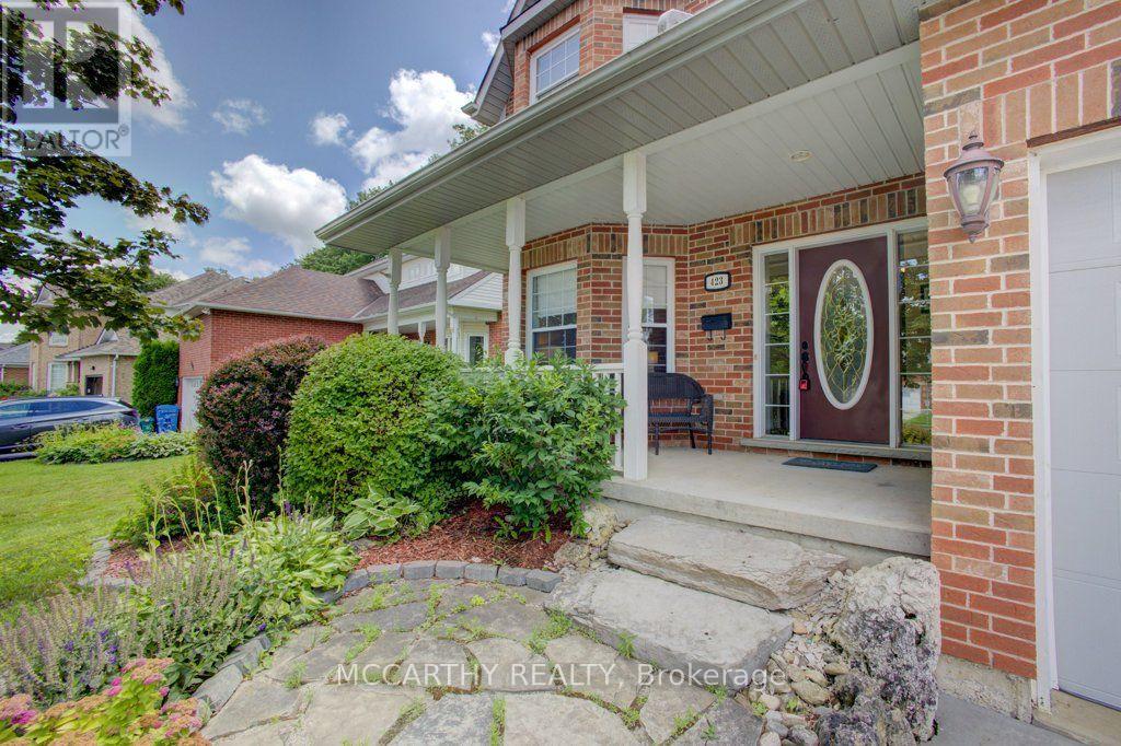 423 Old Village Lane, Shelburne, Ontario  L9V 3A5 - Photo 4 - X13560242