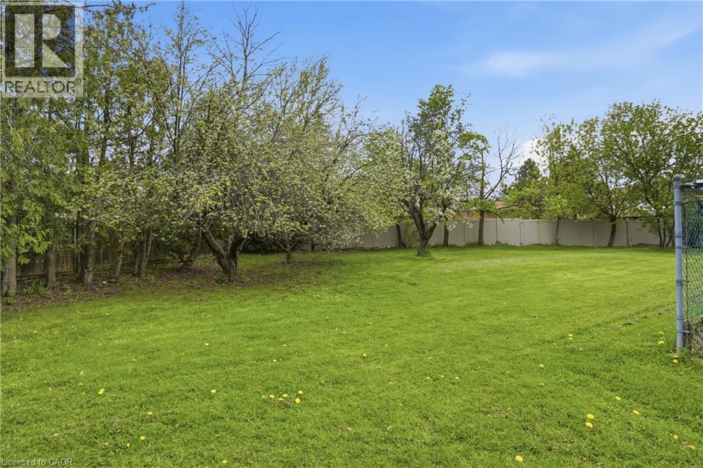 12 Valley Road, St. Catharines, Ontario  L2S 1Y6 - Photo 33 - 40827702