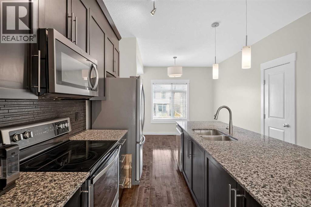 604 Skyview Point Place NE, Calgary, Alberta  T3N 0L7 - Photo 15 - A2333045