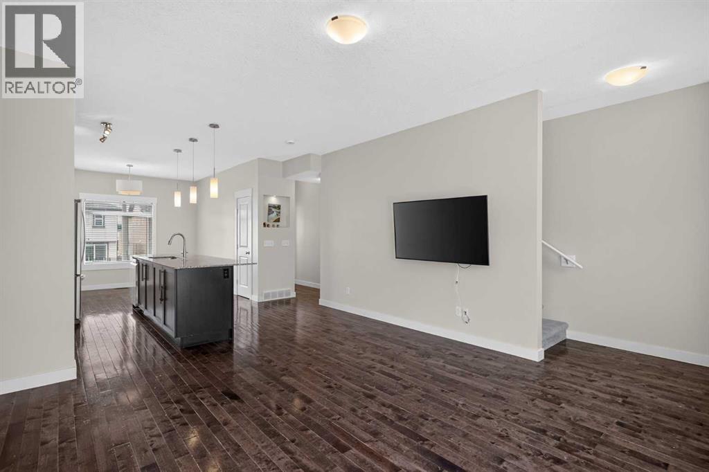 604 Skyview Point Place NE, Calgary, Alberta  T3N 0L7 - Photo 11 - A2333045