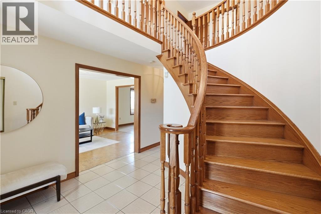 18 Marcel Place, Hamilton, Ontario  L9B 1W3 - Photo 6 - 40852357