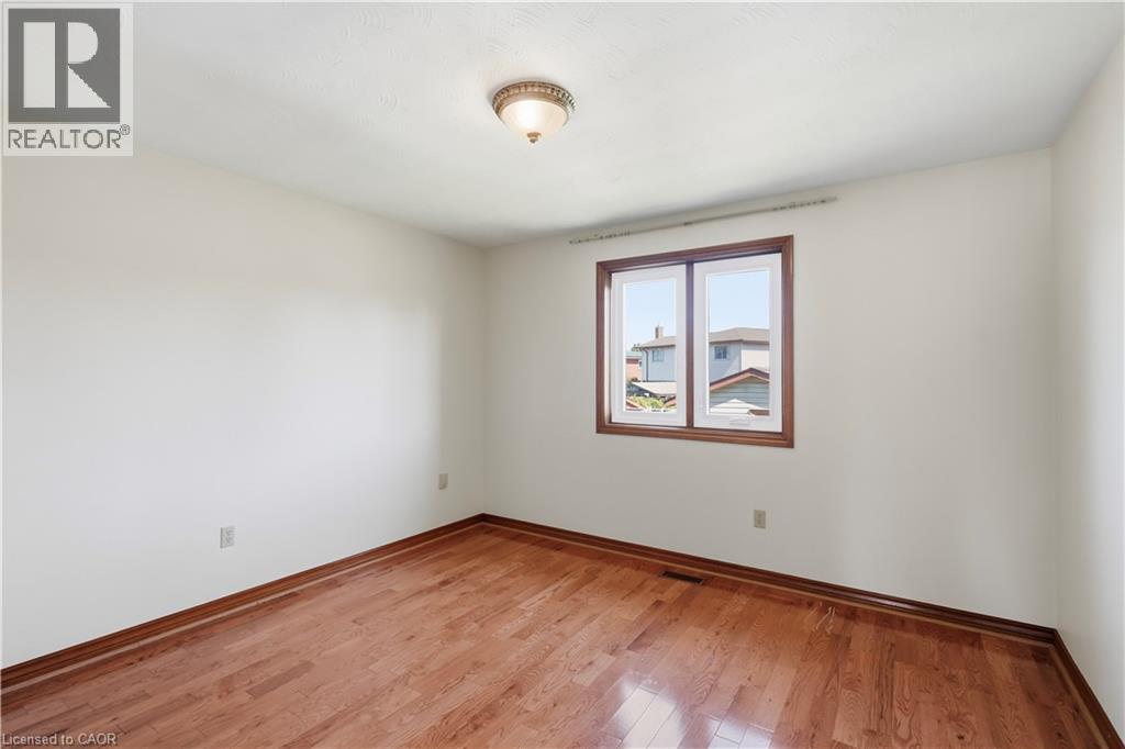 18 Marcel Place, Hamilton, Ontario  L9B 1W3 - Photo 15 - 40852357