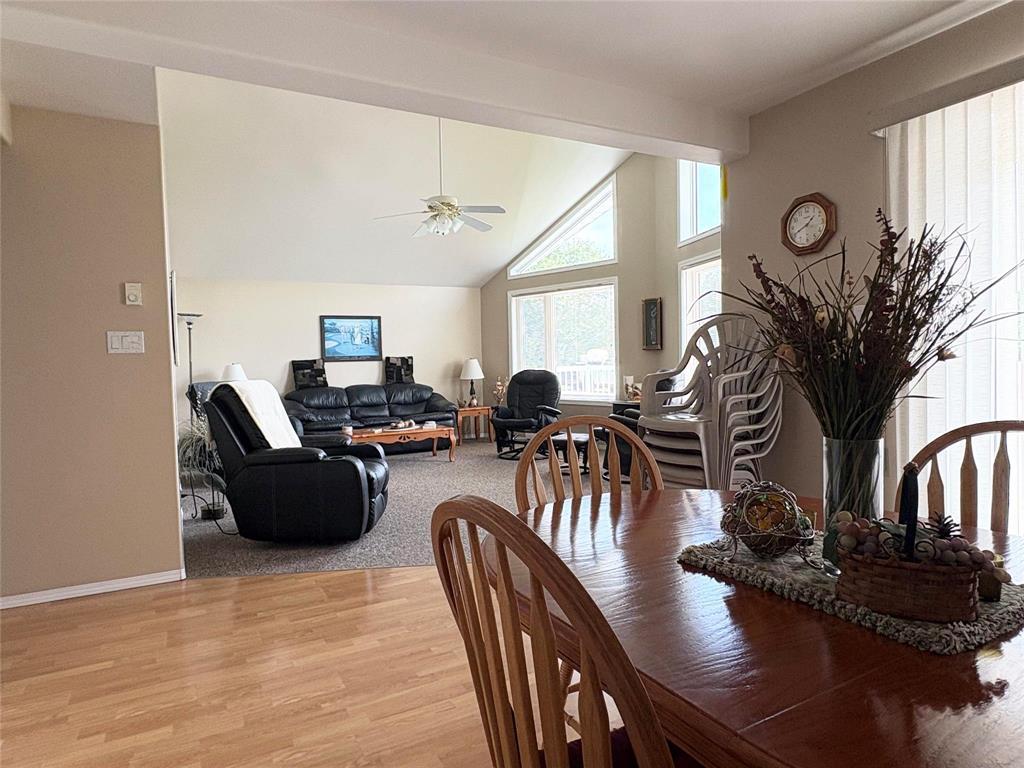 333 Pleasant Valley Drive, Pelican Lake, Manitoba  R0G 1W0 - Photo 25 - 202617274