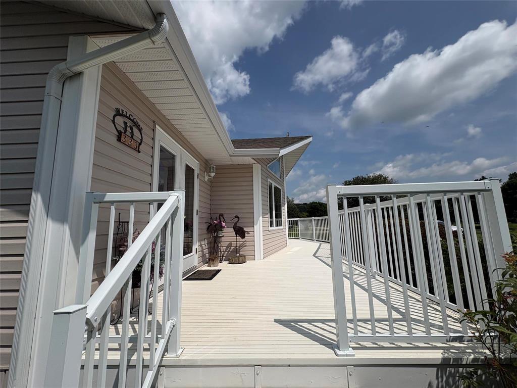 333 Pleasant Valley Drive, Pelican Lake, Manitoba  R0G 1W0 - Photo 11 - 202617274