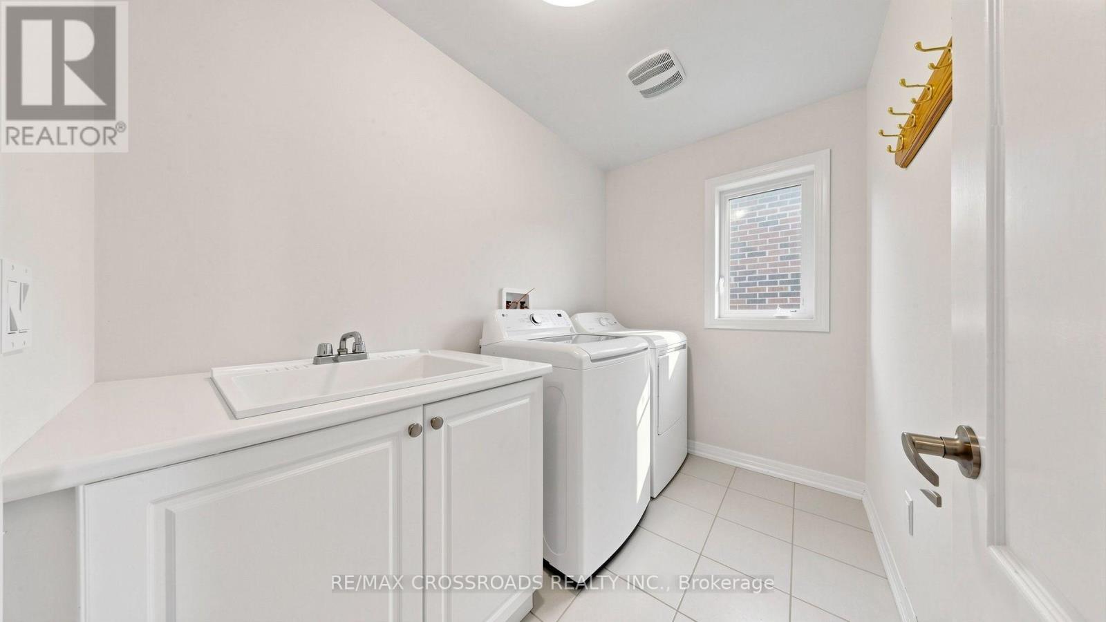 184 Huntingford Trail, Woodstock, Ontario  N4T 0M4 - Photo 39 - X13625456