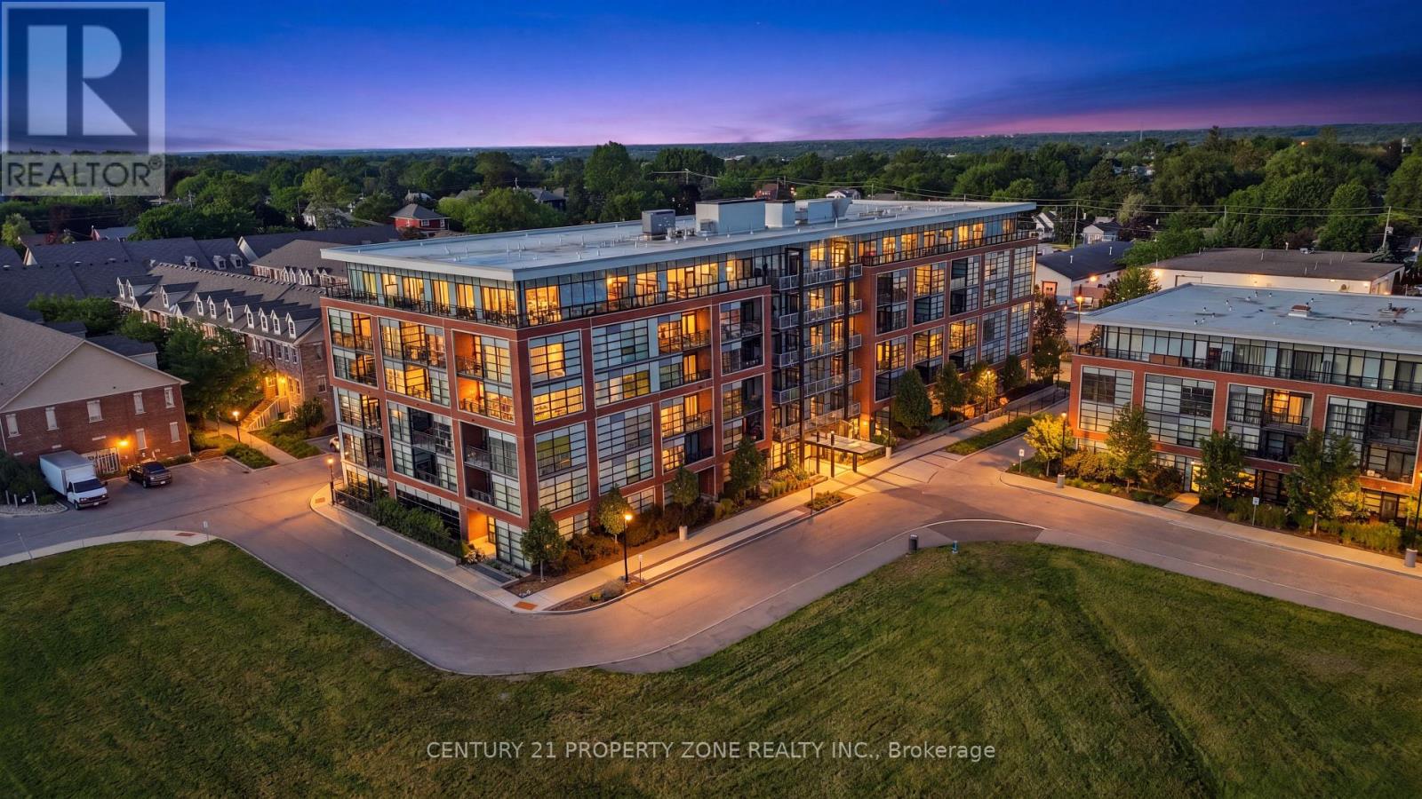 516 - 15 PRINCE ALBERT BOULEVARD, Kitchener, Ontario