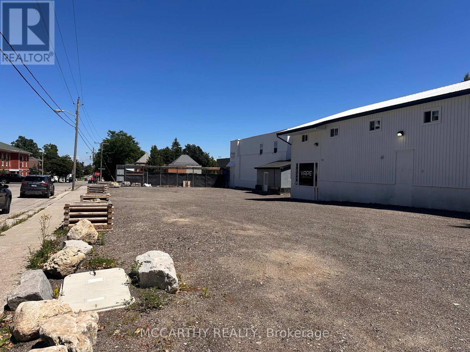 Rear - 124 Owen Sound Street, Shelburne, Ontario  L9V 3L3 - Photo 2 - X13625522