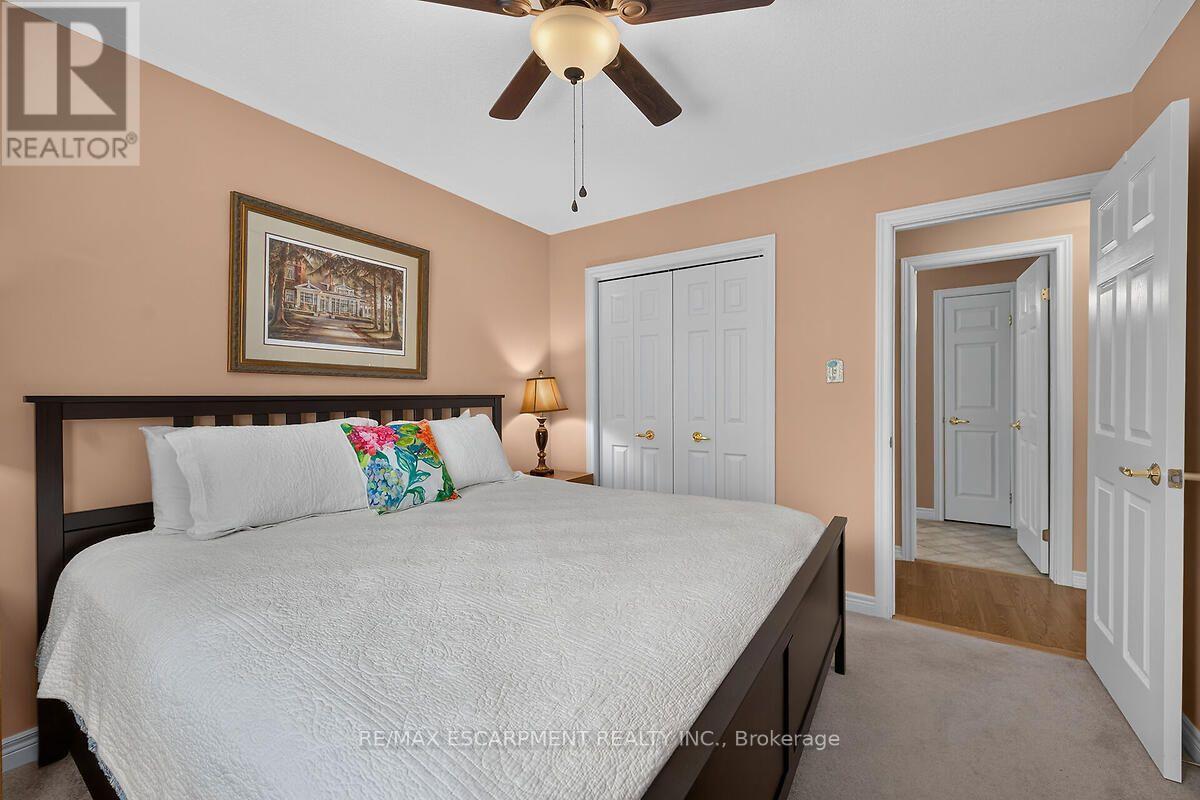 25 Eric Burke Court, Hamilton, Ontario  L9A 5J9 - Photo 21 - X13625524