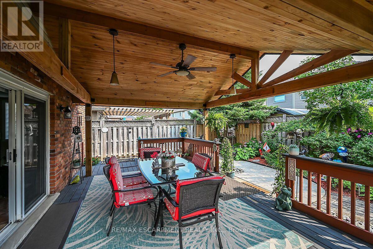 25 Eric Burke Court, Hamilton, Ontario  L9A 5J9 - Photo 43 - X13625524