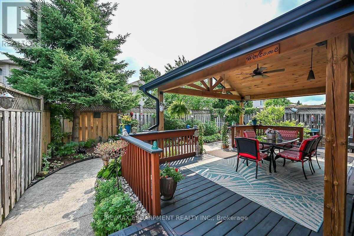 25 Eric Burke Court, Hamilton, Ontario  L9A 5J9 - Photo 45 - X13625524