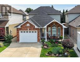 25 ERIC BURKE COURT, Hamilton, Ontario