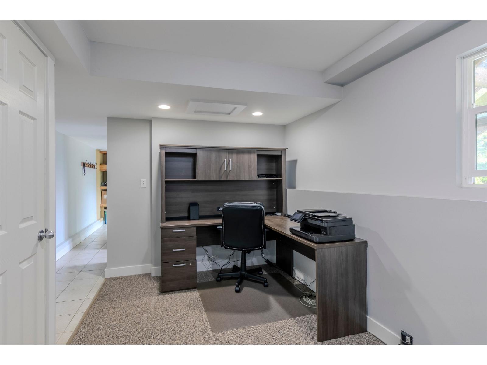 35073 Ewert Avenue, Mission, British Columbia  V2V 6S7 - Photo 22 - R3151567
