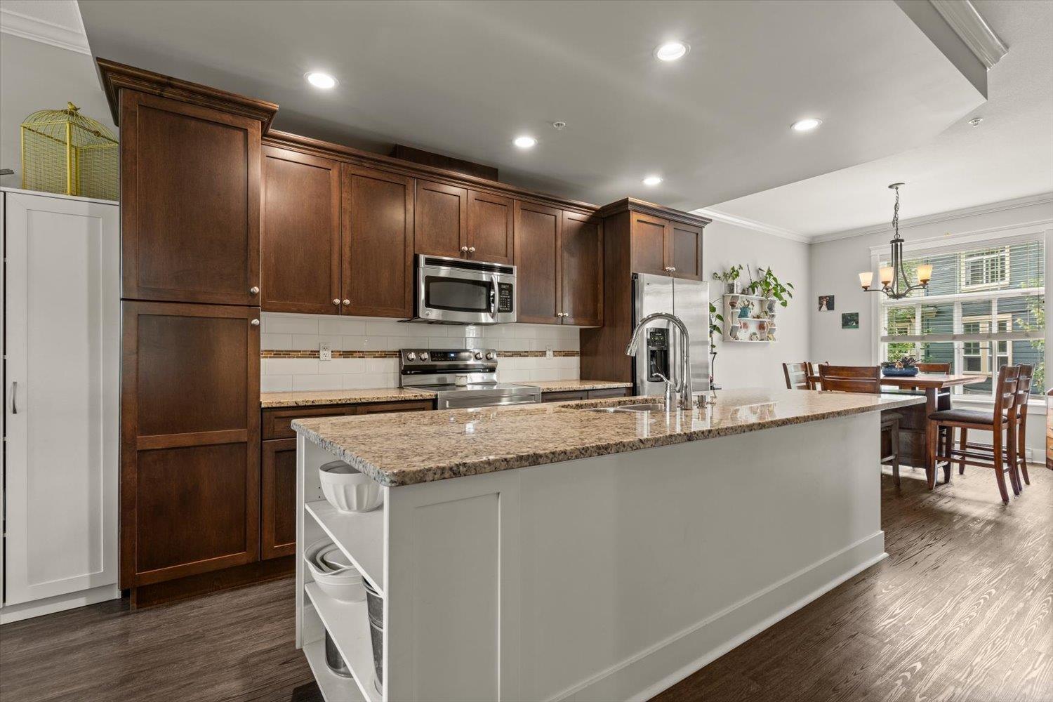 13 45137 Nicomen Crescent, Garrison Crossing, Chilliwack, British Columbia  V2R 0R3 - Photo 7 - R3151000