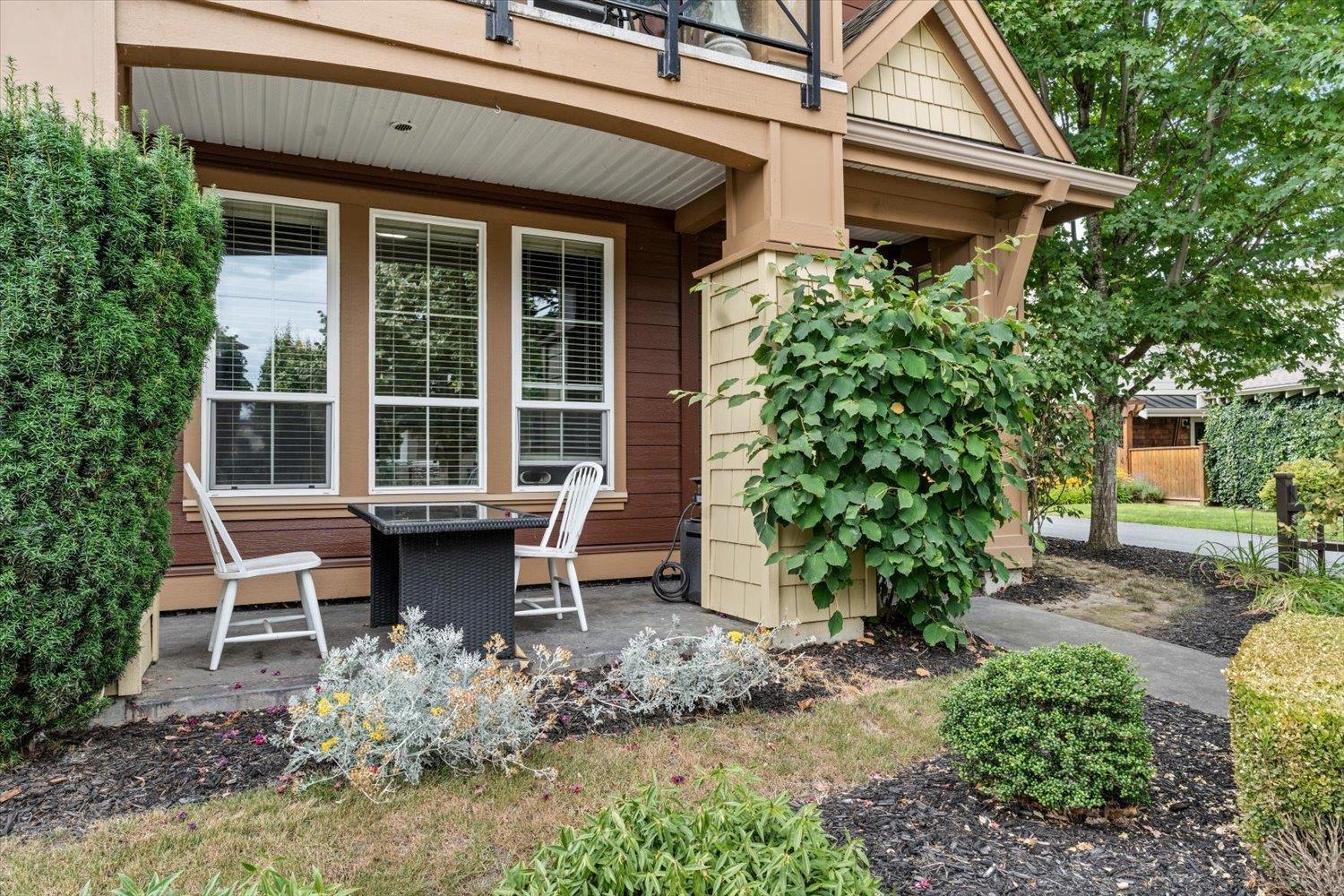 13 45137 Nicomen Crescent, Garrison Crossing, Chilliwack, British Columbia  V2R 0R3 - Photo 30 - R3151000