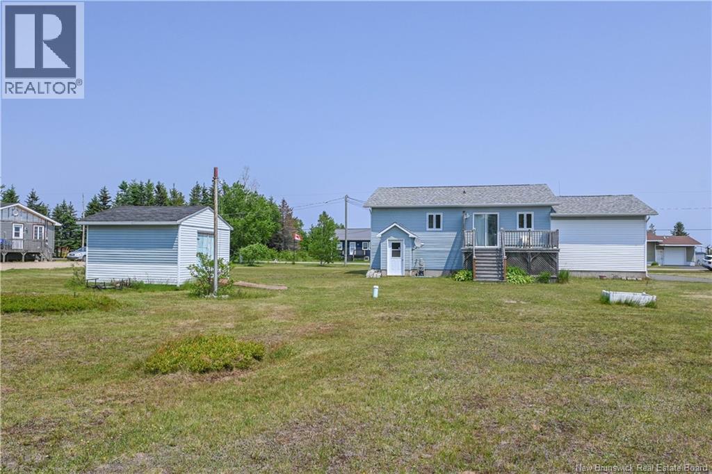 33 De La Baie Street, Maisonnette, New Brunswick  E8N 2A9 - Photo 6 - NB139992