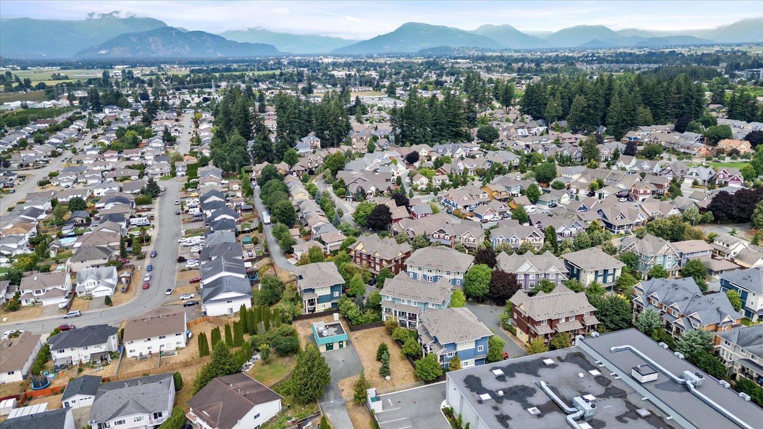 13 45137 Nicomen Crescent, Garrison Crossing, Chilliwack, British Columbia  V2R 0R3 - Photo 38 - R3151000
