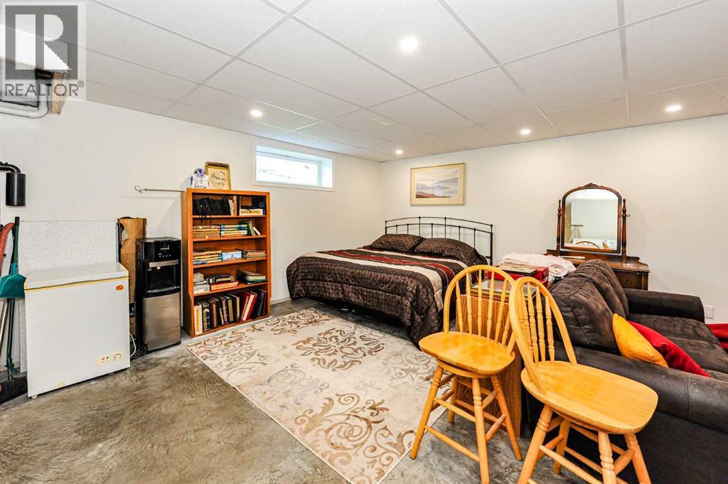 4009 69a Street Close, Camrose, Alberta  T4V 4X9 - Photo 28 - A2333267