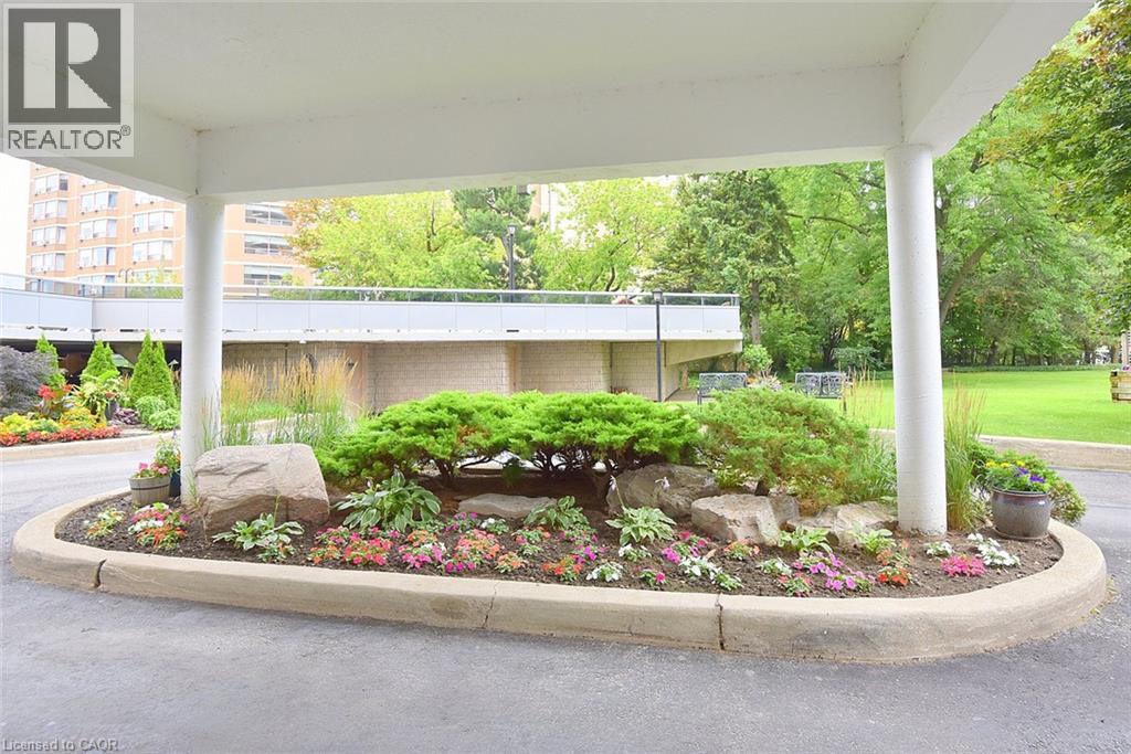 2263 Marine Drive Unit# 401, Oakville, Ontario  L6L 5K1 - Photo 45 - 40852351