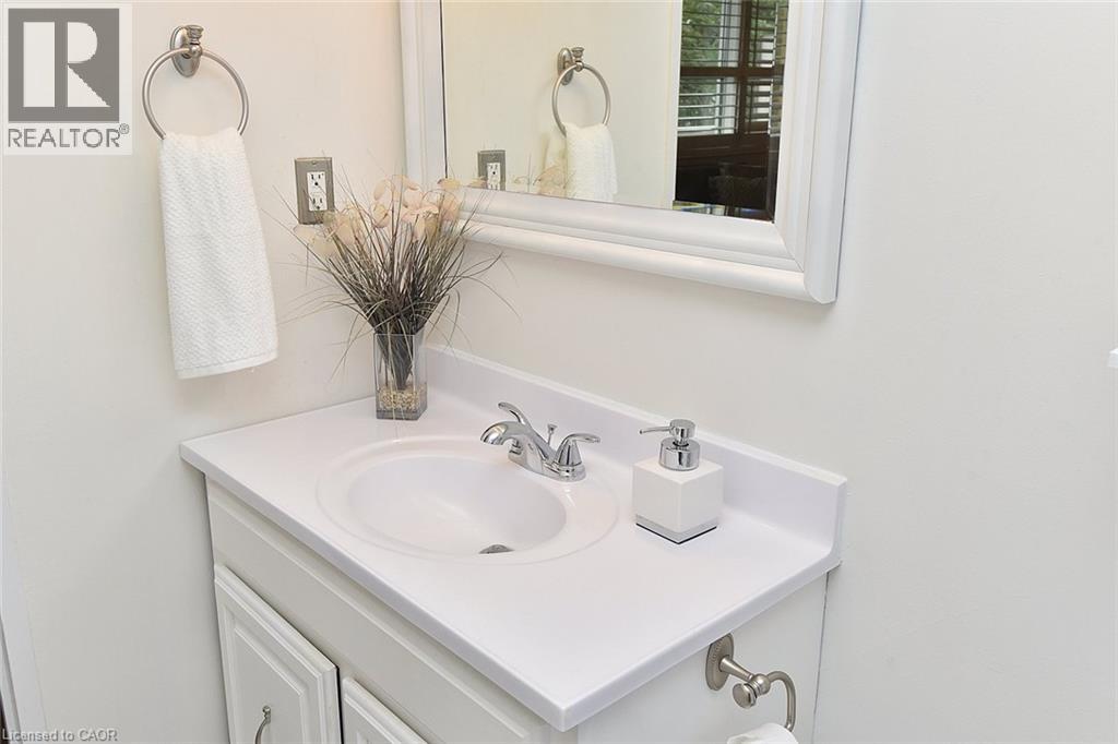 2263 Marine Drive Unit# 401, Oakville, Ontario  L6L 5K1 - Photo 20 - 40852351