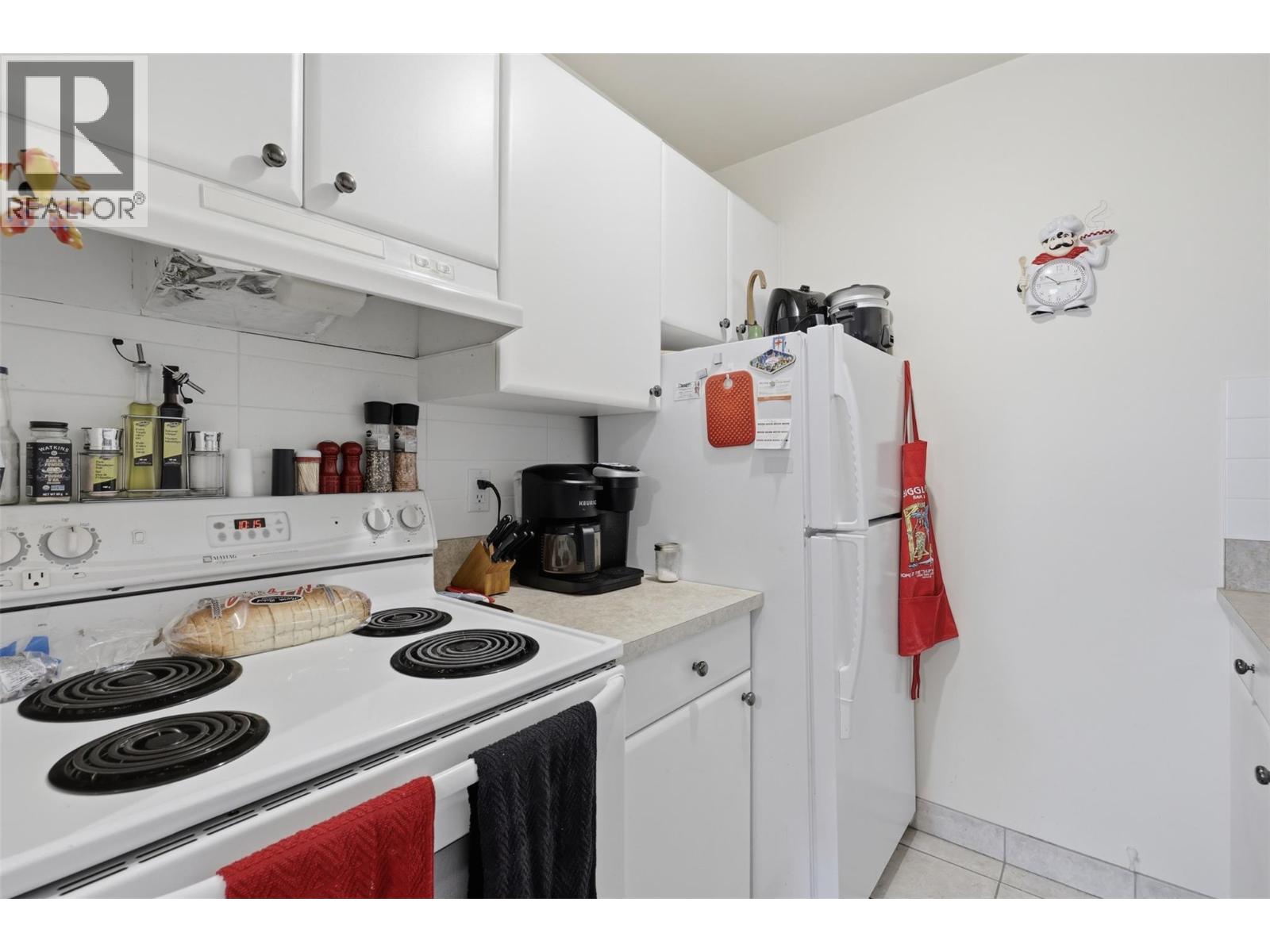 1560 Summit Drive Unit# 224, Kamloops, British Columbia  V2E 1R5 - Photo 14 - 10396188