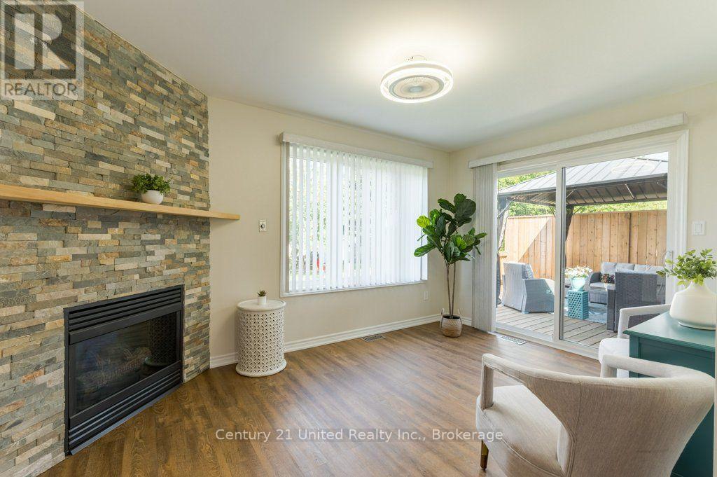 11 Algonquin Trail, Clarington, Ontario  L1B 1A1 - Photo 17 - E13625768