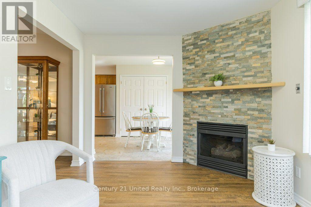 11 Algonquin Trail, Clarington, Ontario  L1B 1A1 - Photo 18 - E13625768