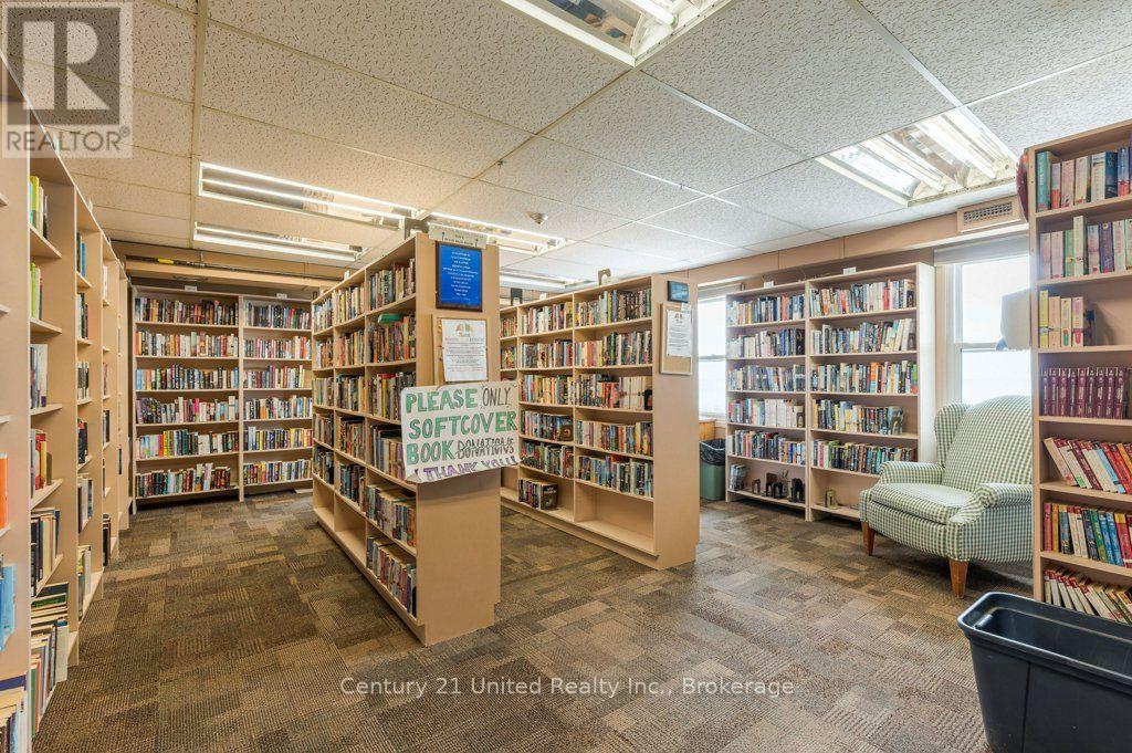 11 Algonquin Trail, Clarington, Ontario  L1B 1A1 - Photo 38 - E13625768
