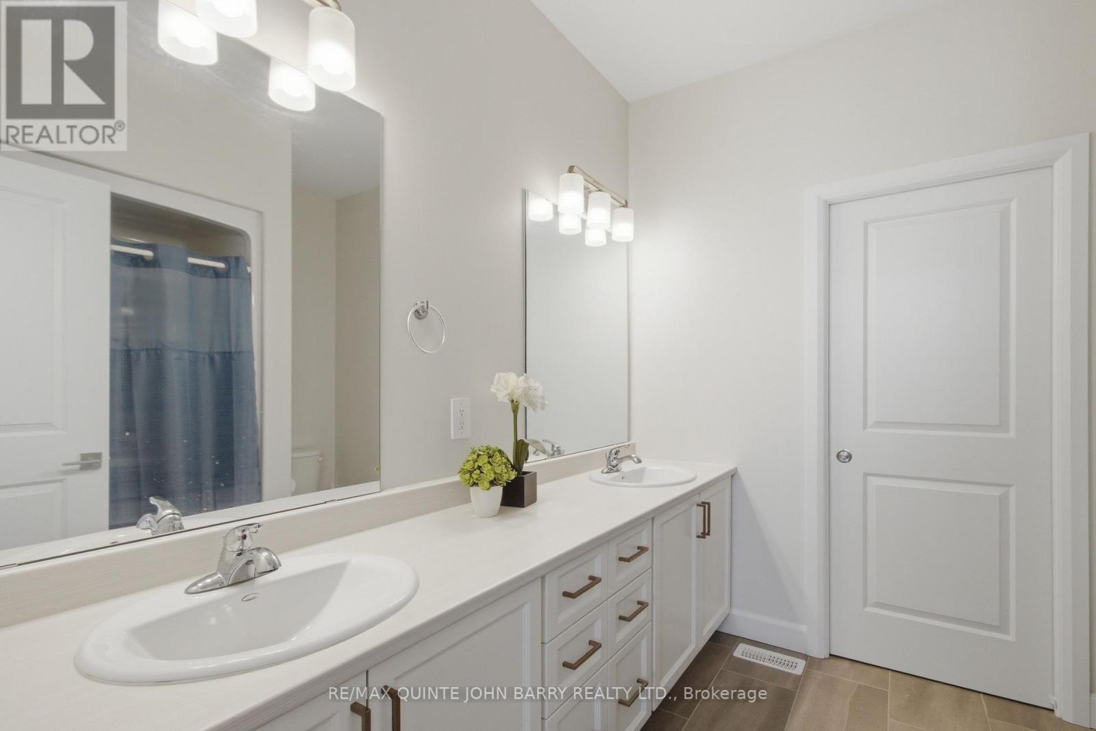 55 Athabaska Drive, Belleville, Ontario  K8N 0T1 - Photo 17 - X13625632