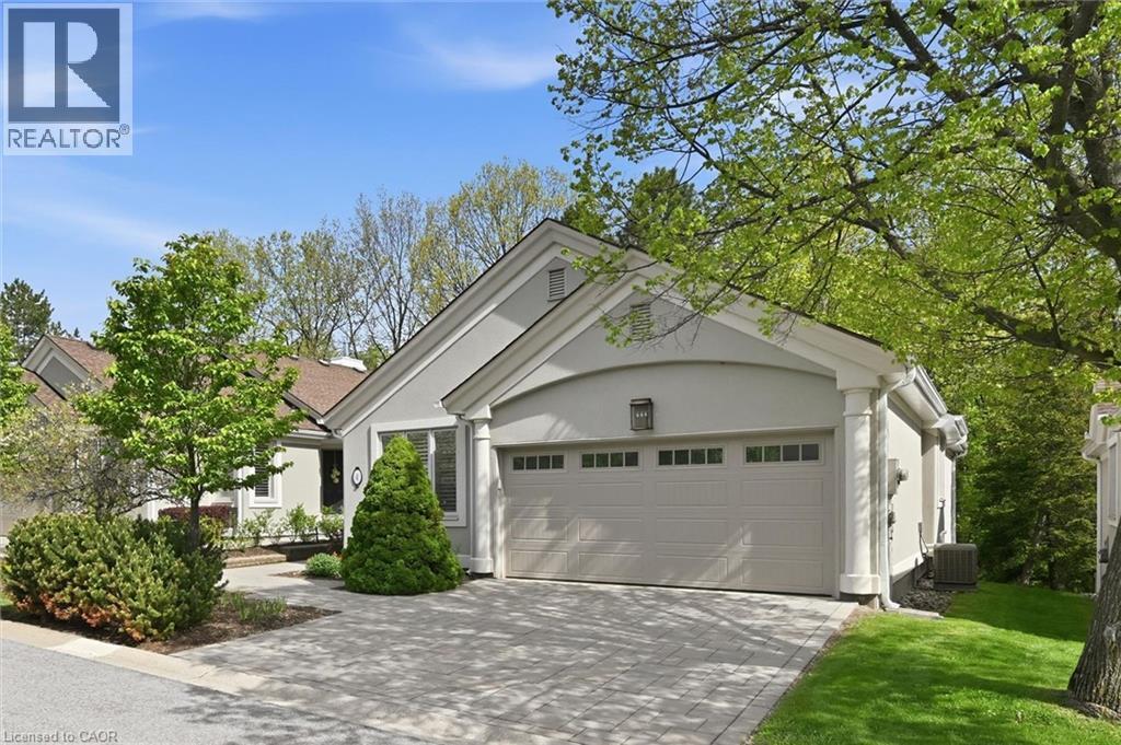 1095 Skyview Drive Unit# 4, Burlington, Ontario  L7P 4W7 - Photo 3 - 40828345