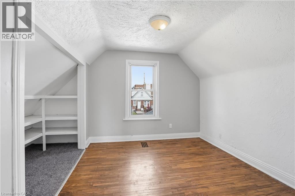 43 Cameron Avenue N, Hamilton, Ontario  L8H 4Y9 - Photo 16 - 40833563