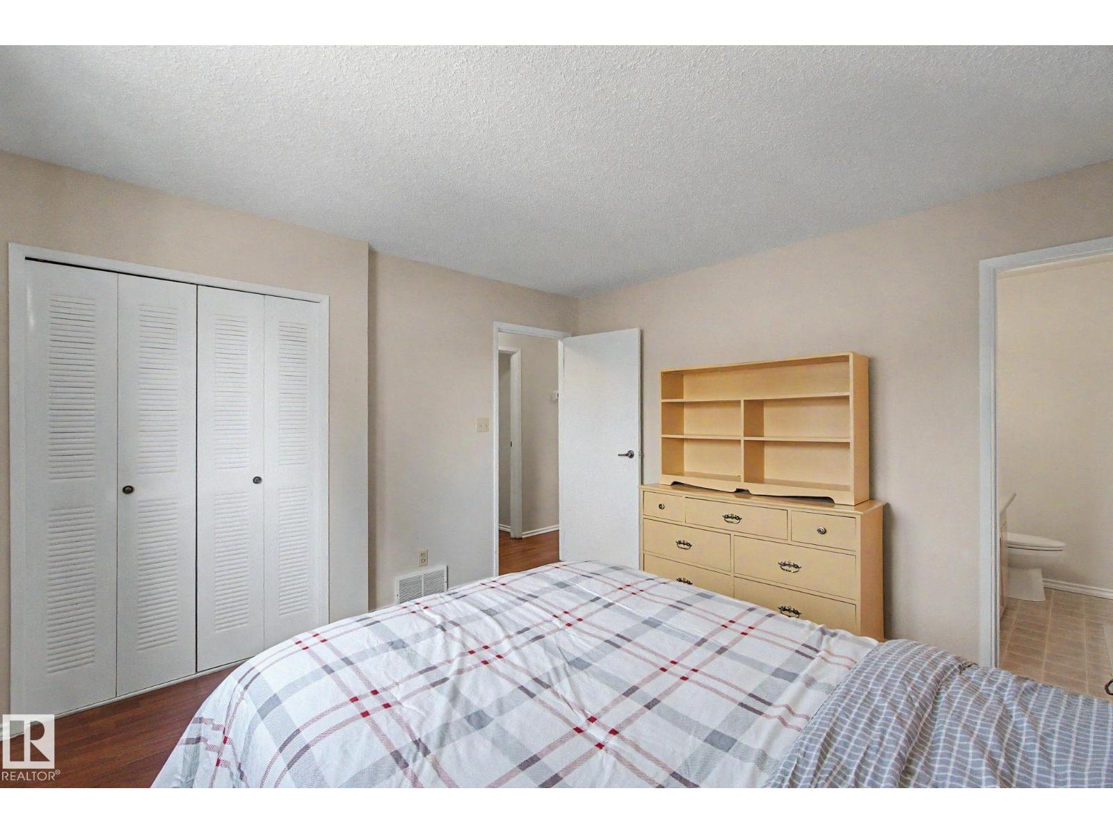 2211 Millbourne Rd W NW, Edmonton, Alberta  T6K 0Y3 - Photo 25 - E4496493