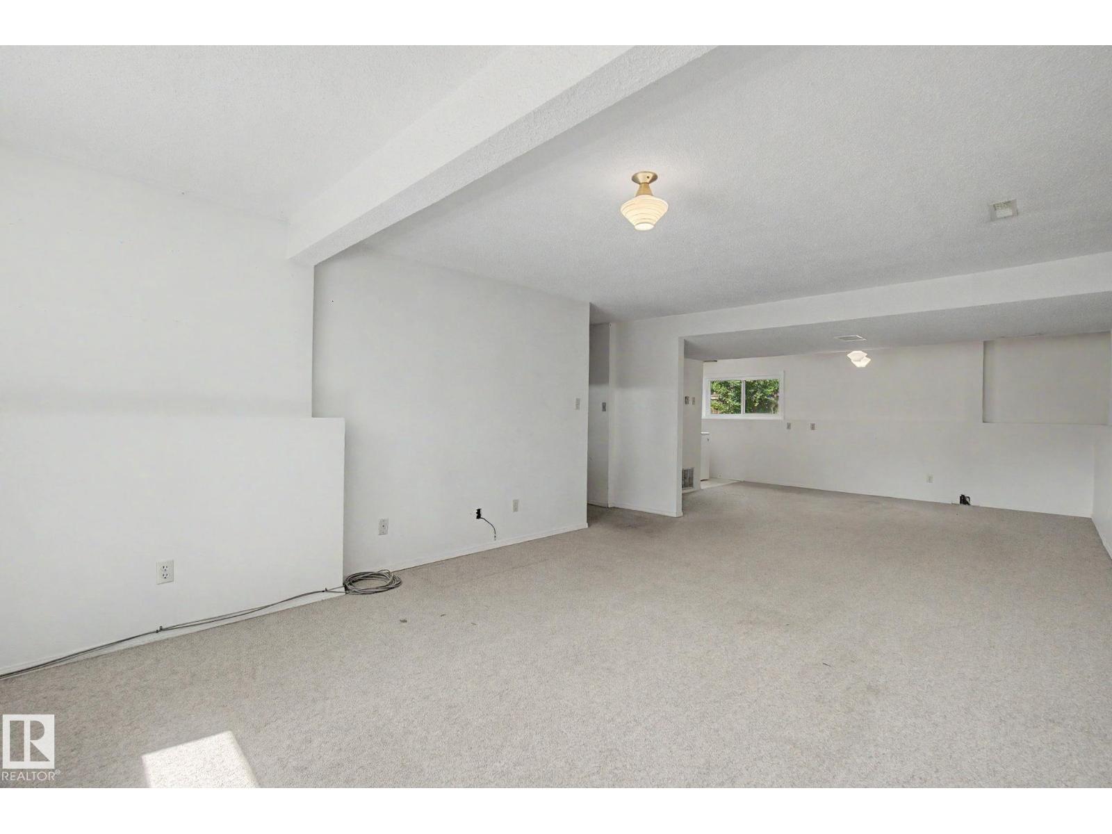 2211 Millbourne Rd W NW, Edmonton, Alberta  T6K 0Y3 - Photo 36 - E4496493